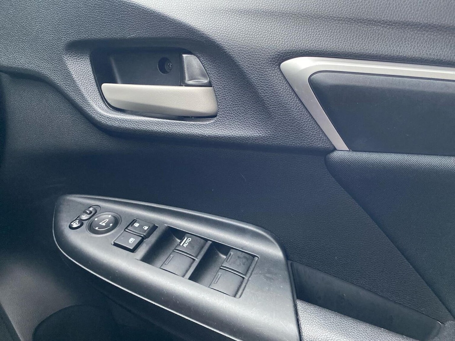 Used Honda Jazz 2019 for sale - 76725926: Photo 21