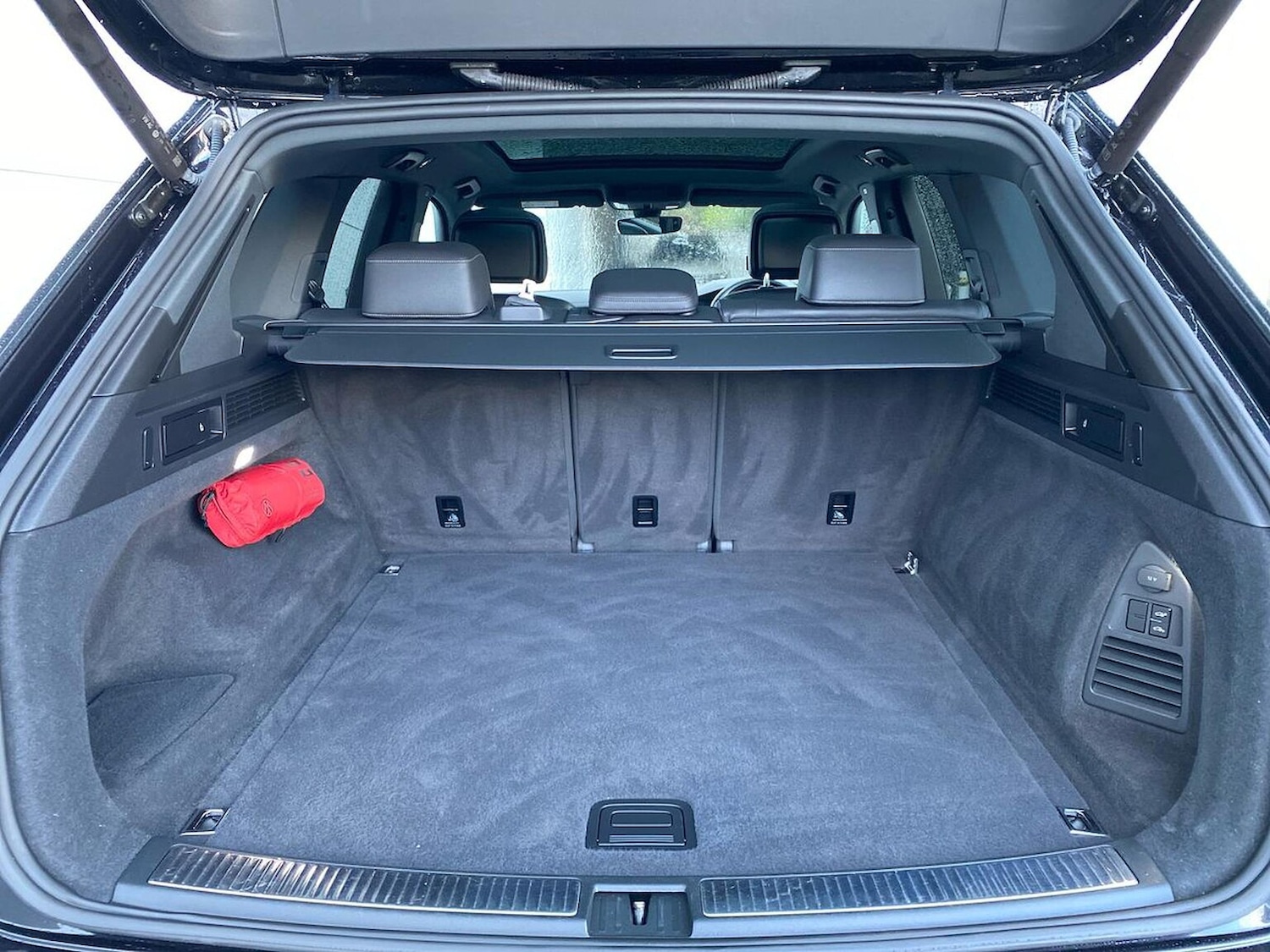 Used Volkswagen Touareg 2021 for sale - 76380294: Photo 17