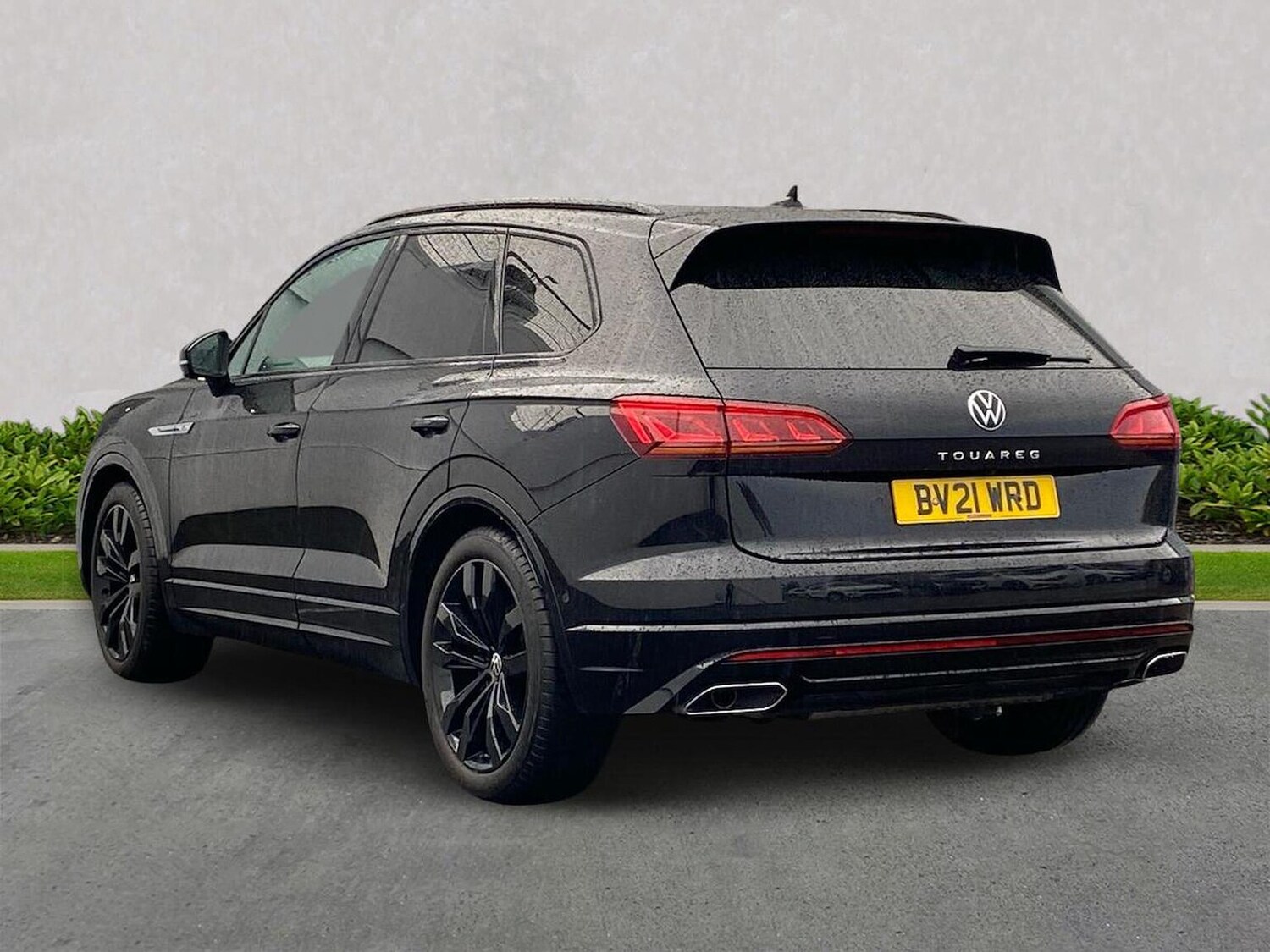 Used Volkswagen Touareg 2021 for sale - 76380294: Photo 2