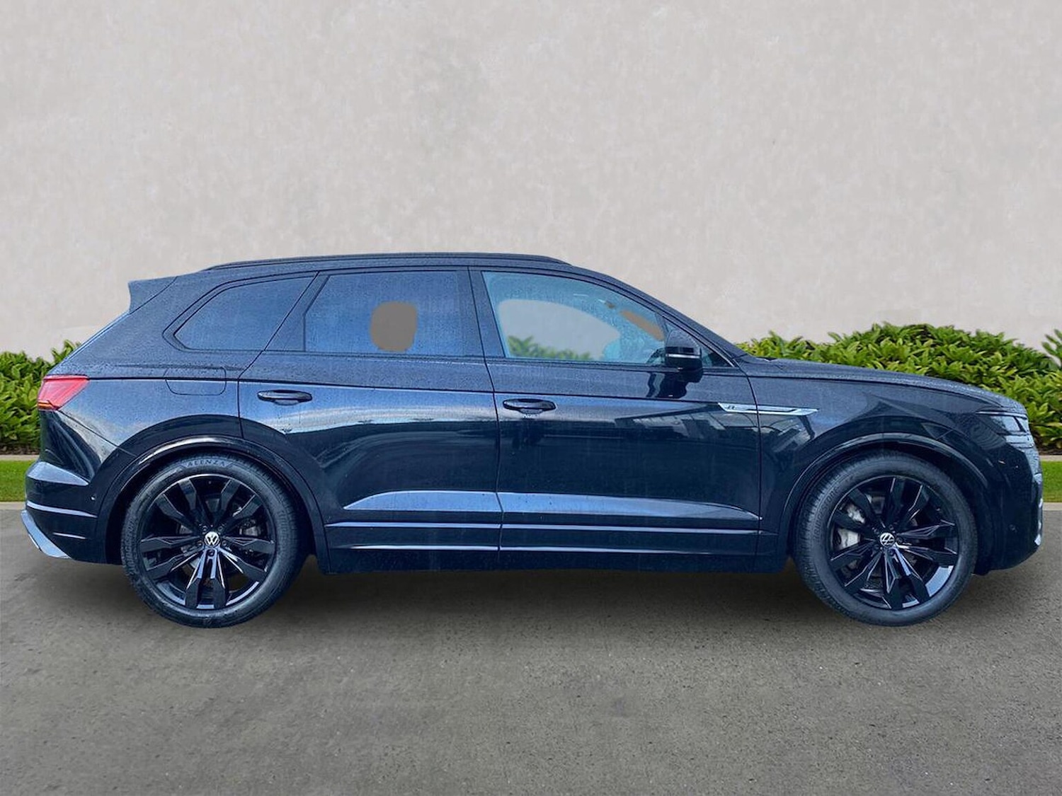 Used Volkswagen Touareg 2021 for sale - 76380294: Photo 3