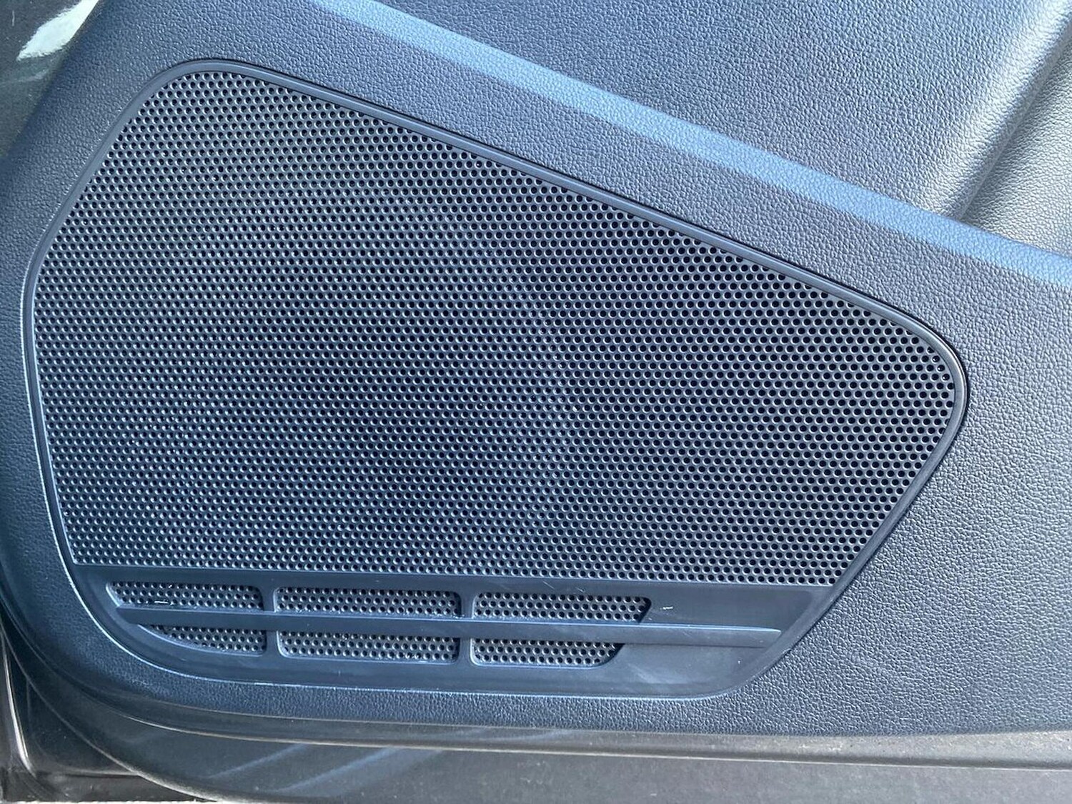 Used Volkswagen up! 2022 for sale - 78195924: Photo 26