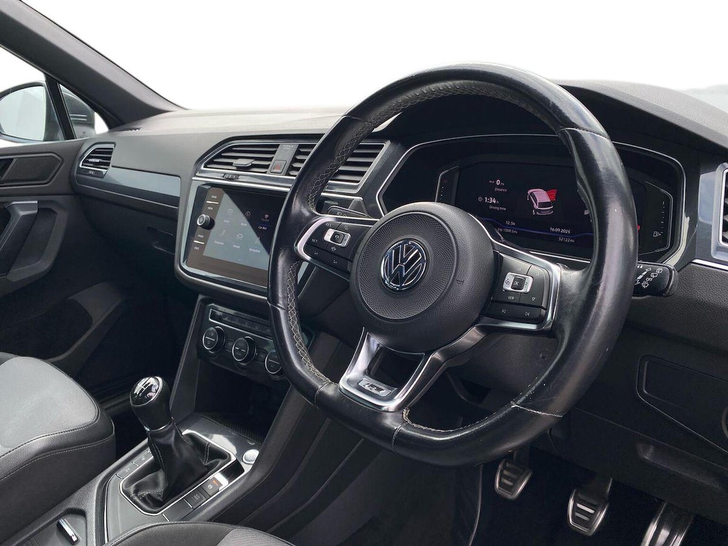 Used Volkswagen Tiguan 2020 for sale - 75975425: Photo 15