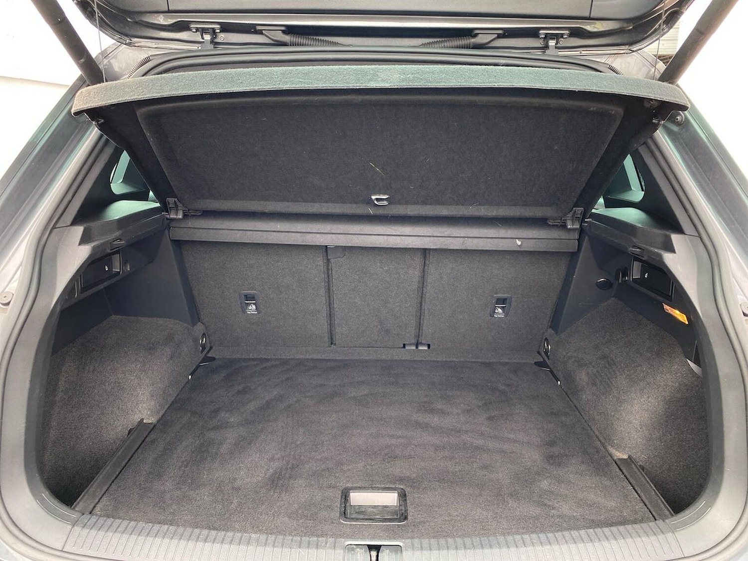Used Volkswagen Tiguan 2020 for sale - 75975425: Photo 17