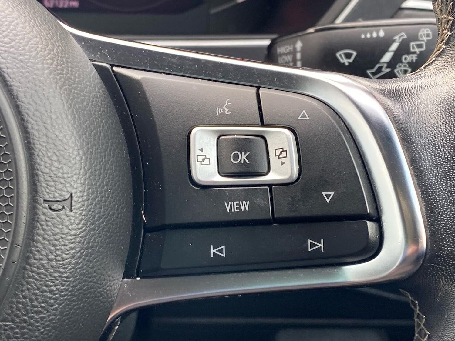 Used Volkswagen Tiguan 2020 for sale - 75975425: Photo 26