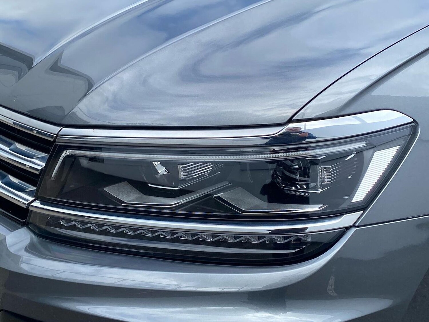 Used Volkswagen Tiguan 2020 for sale - 75975425: Photo 33