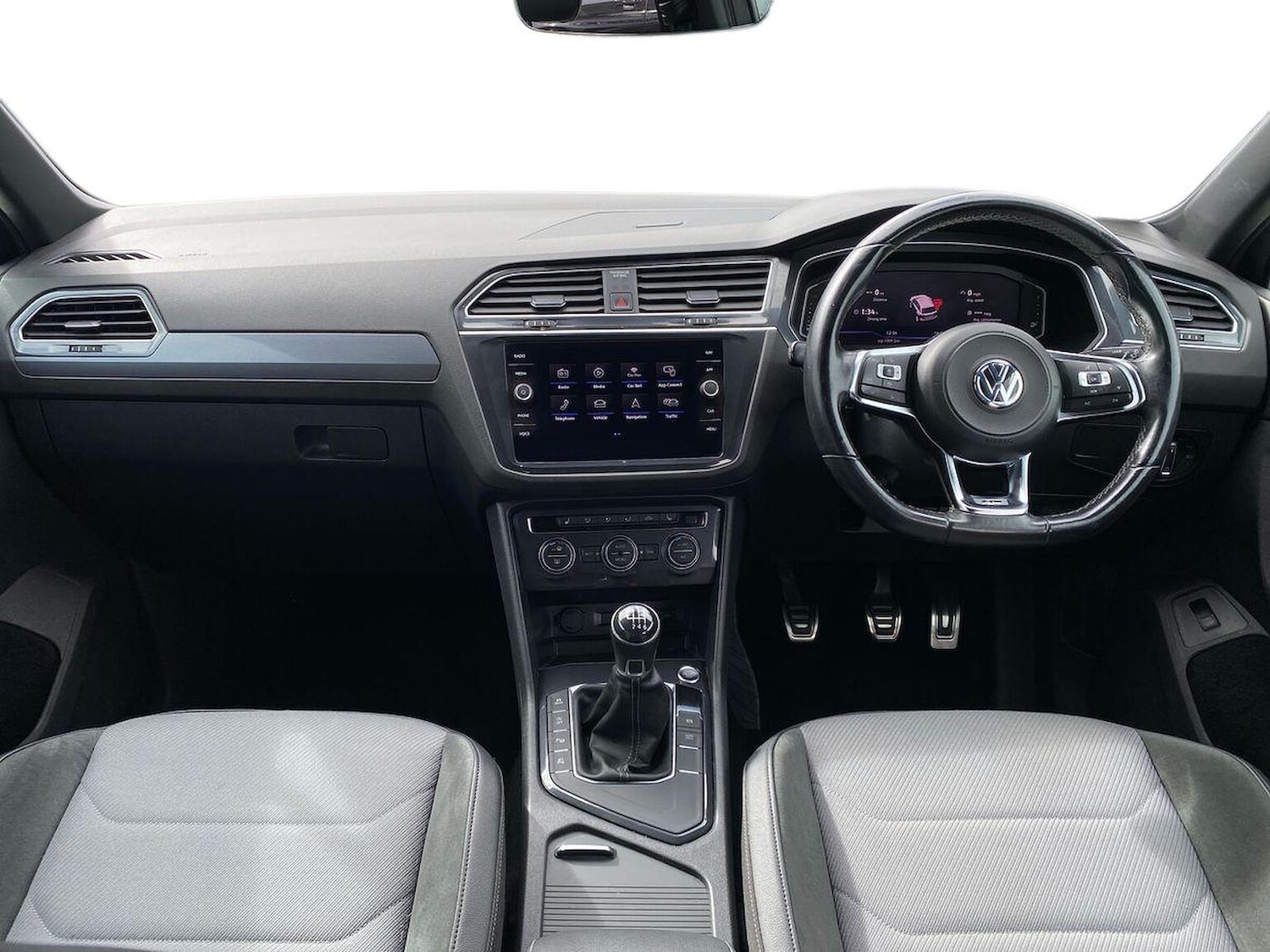 Used Volkswagen Tiguan 2020 for sale - 75975425: Photo 8