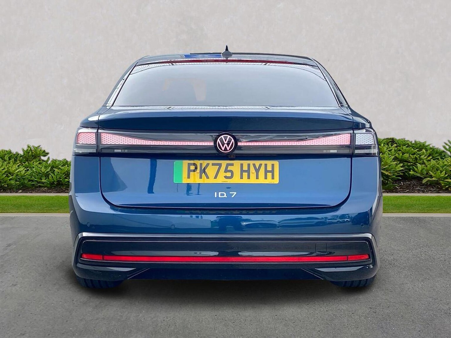 Used Volkswagen ID.7 2025 for sale - 76387243: Photo 4