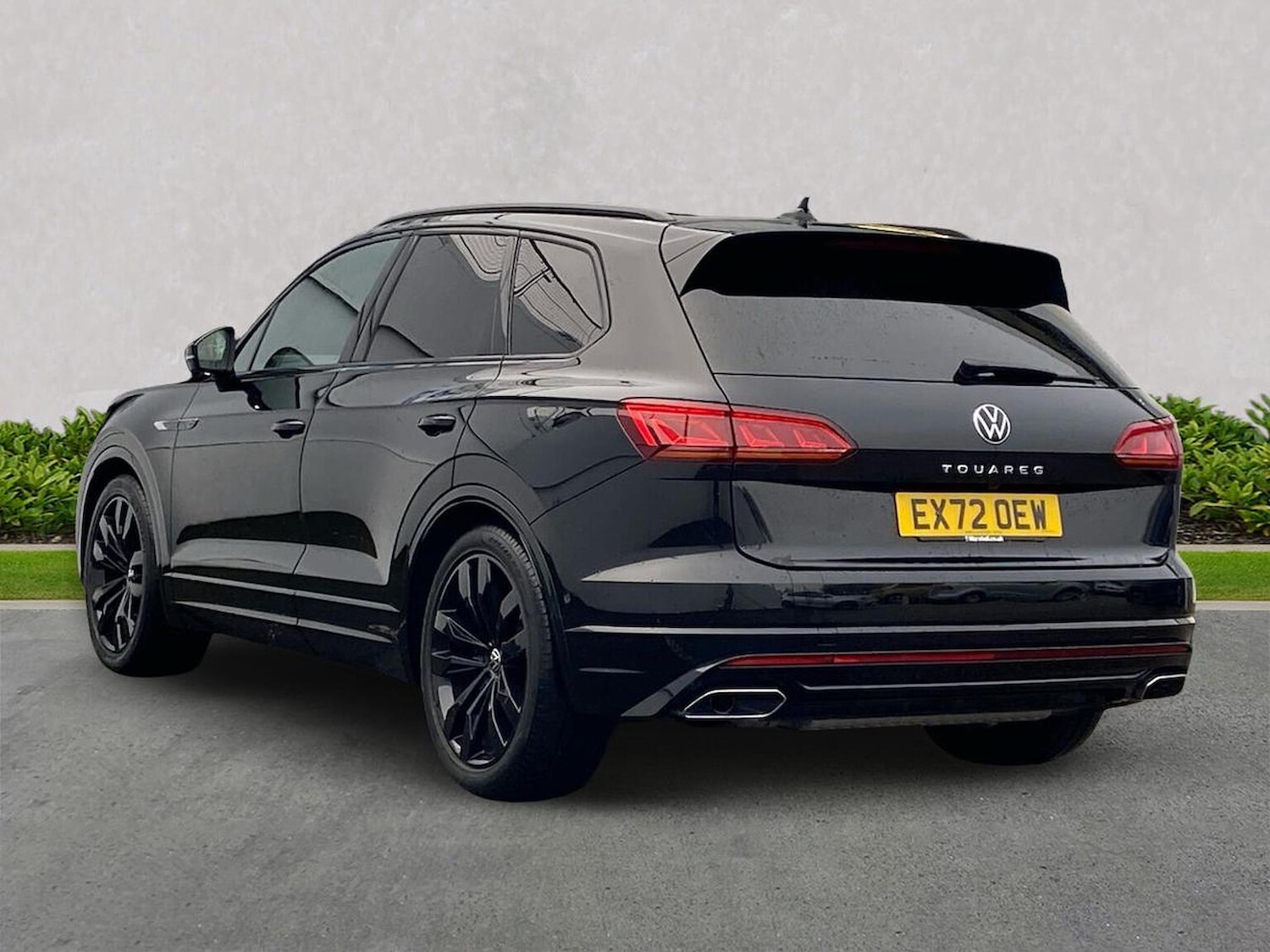 Used Volkswagen Touareg 2022 for sale - 76974582: Photo 2