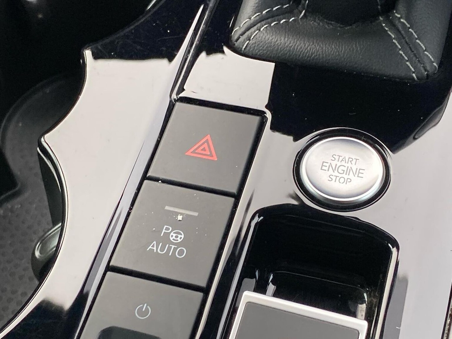 Used Volkswagen Touareg 2022 for sale - 76974582: Photo 22