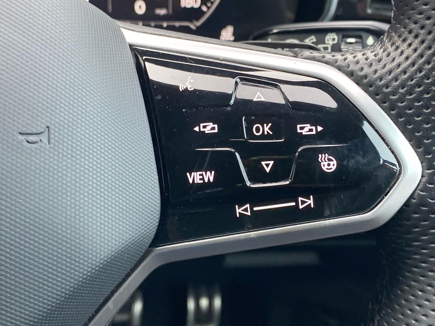 Used Volkswagen Touareg 2022 for sale - 76974582: Photo 26