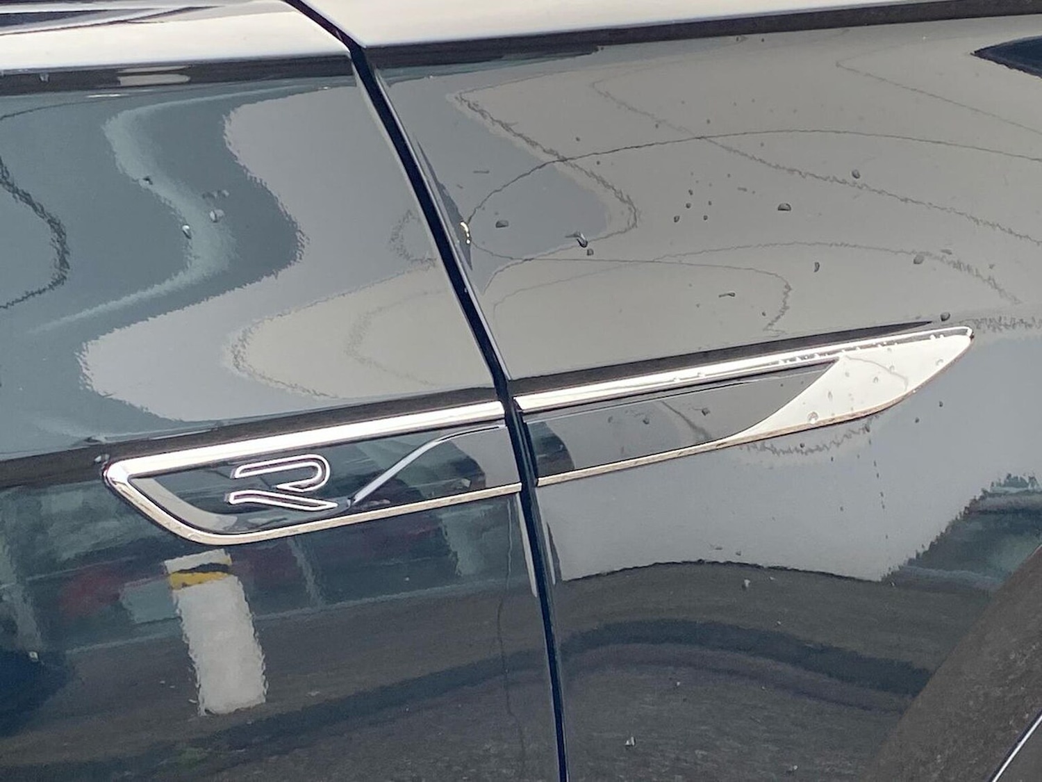 Used Volkswagen Touareg 2022 for sale - 76974582: Photo 35