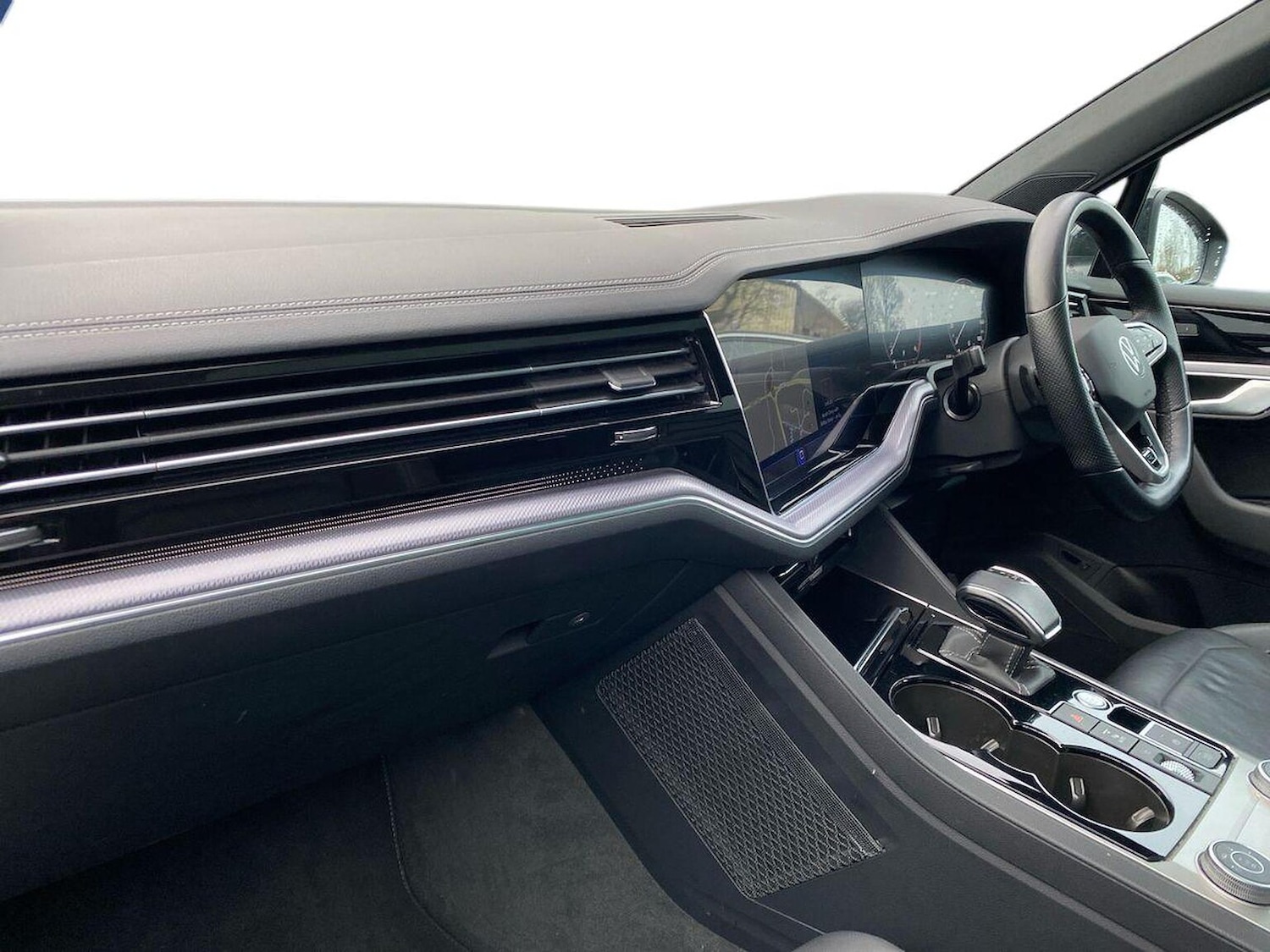 Used Volkswagen Touareg 2022 for sale - 76974582: Photo 7