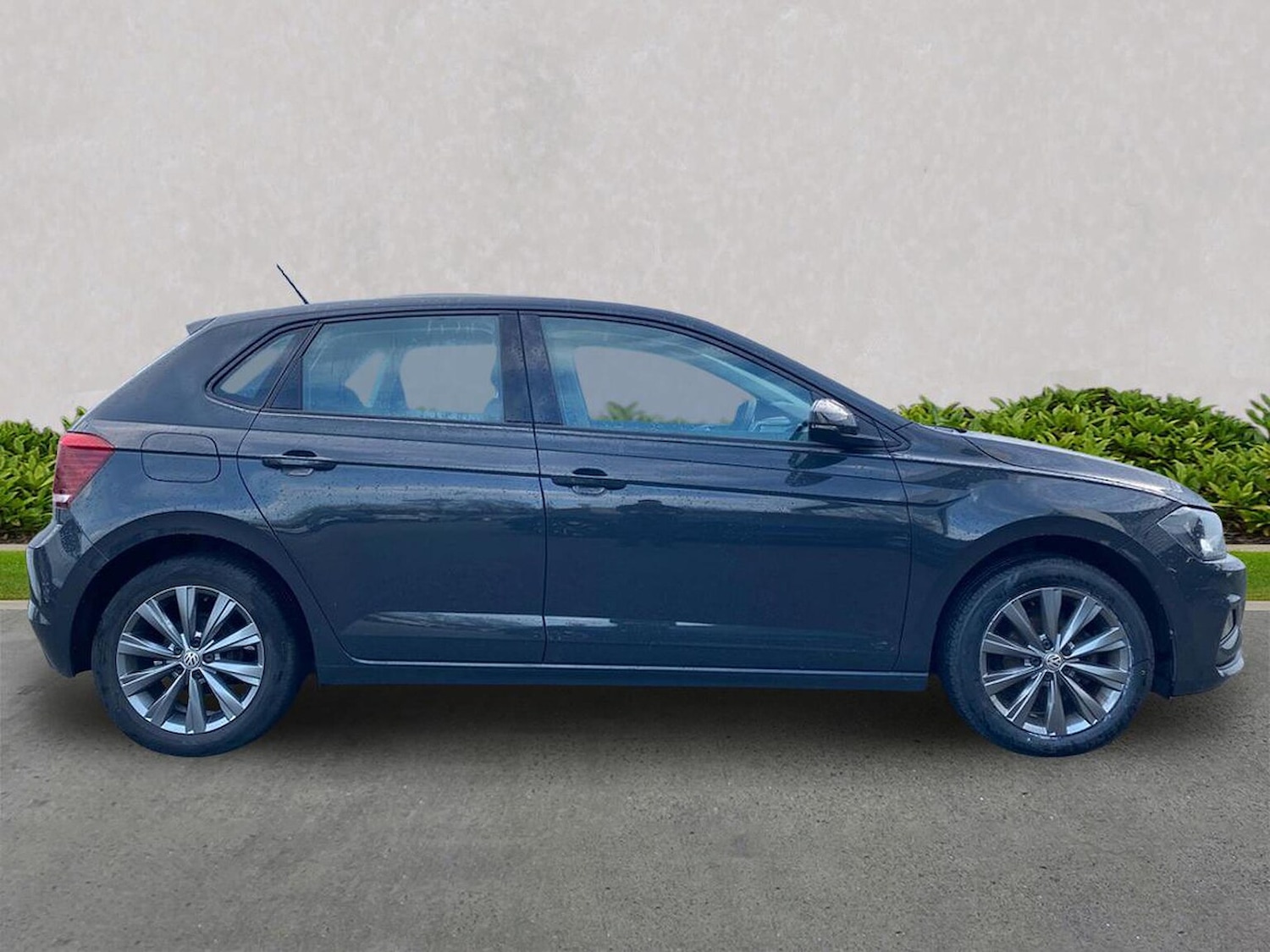 Used Volkswagen Polo 2019 for sale - 76860021: Photo 3