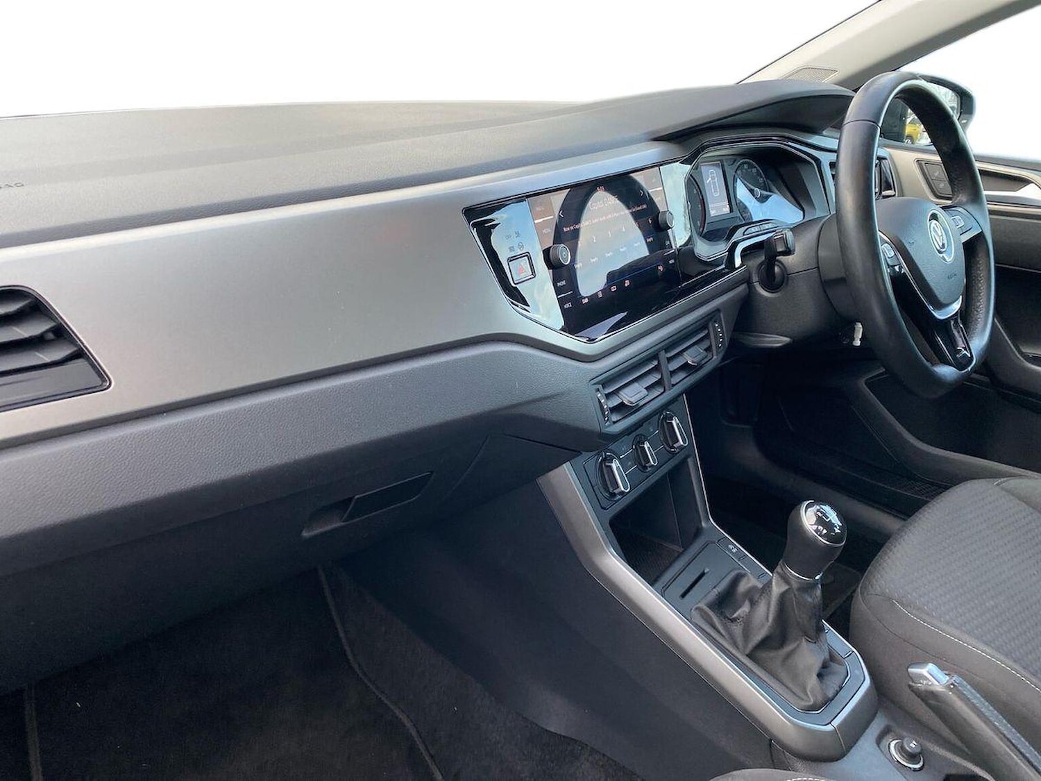 Used Volkswagen Polo 2019 for sale - 76860021: Photo 7