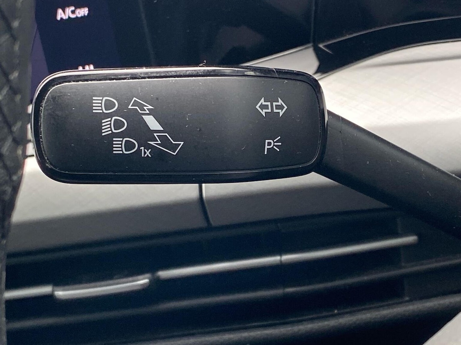 Used Volkswagen Golf 2021 for sale - 76380301: Photo 29