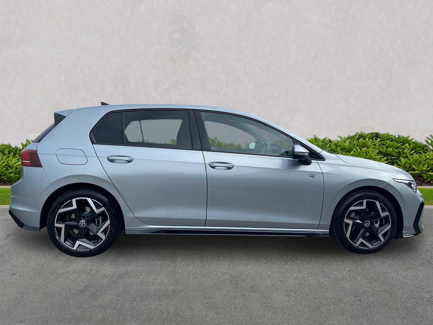 Used Volkswagen Golf 2025 for sale - 78195930: Photo 3