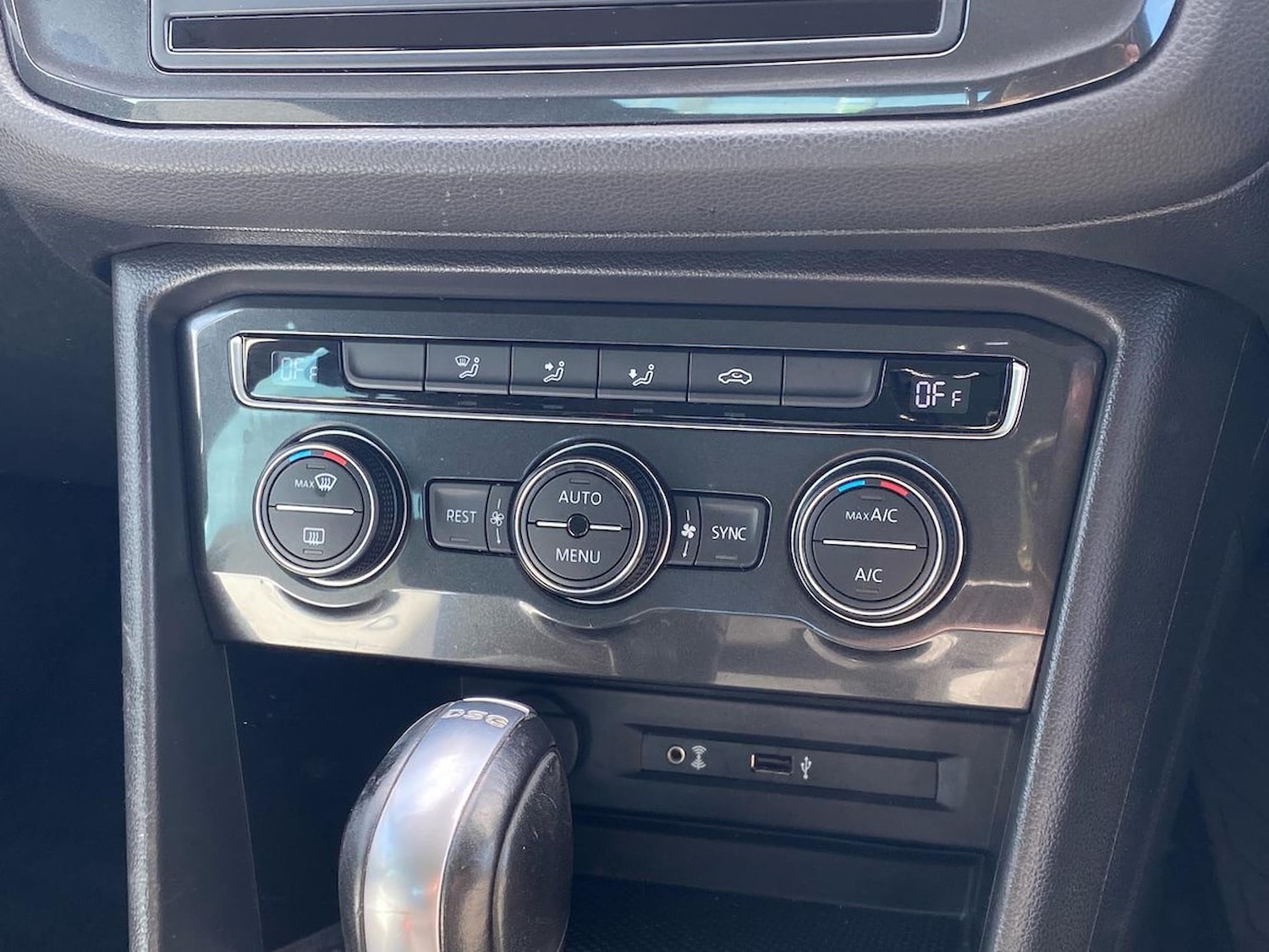 Used Volkswagen Tiguan 2017 for sale - 78195939: Photo 12