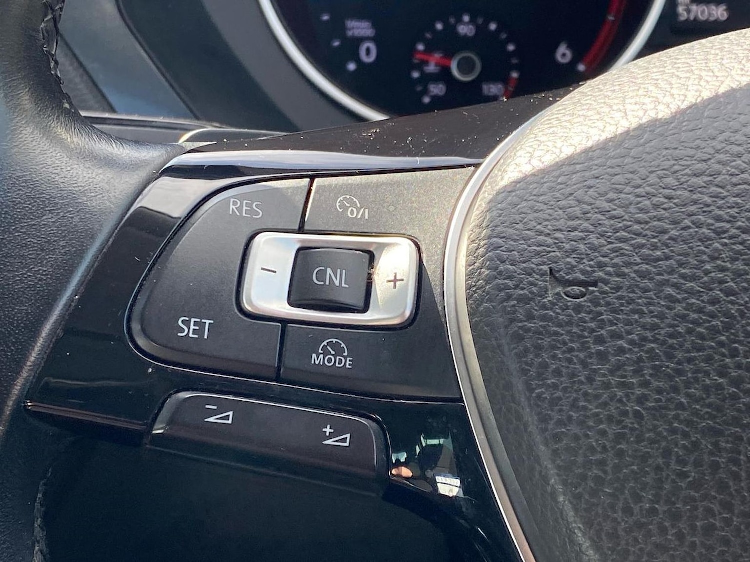 Used Volkswagen Tiguan 2017 for sale - 78195939: Photo 26