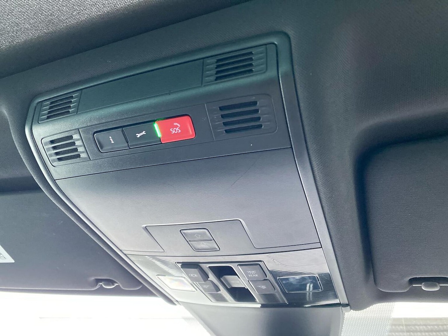 Used Volkswagen Tiguan 2020 for sale - 76969999: Photo 14