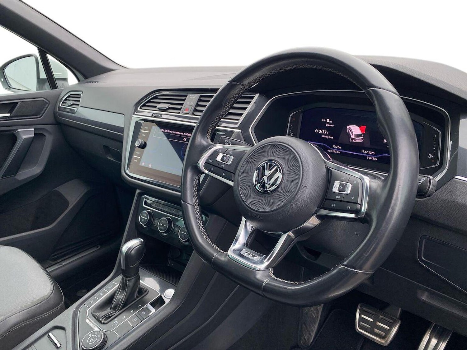 Used Volkswagen Tiguan 2020 for sale - 76969999: Photo 15