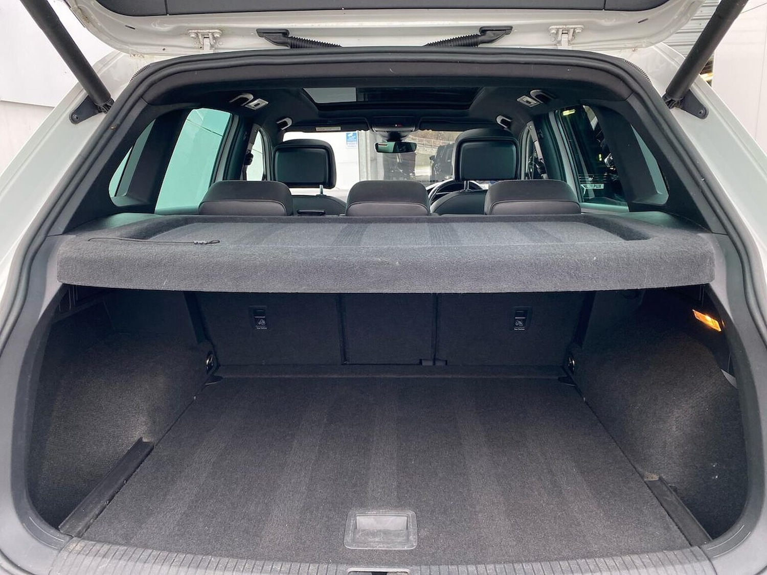 Used Volkswagen Tiguan 2020 for sale - 76969999: Photo 17