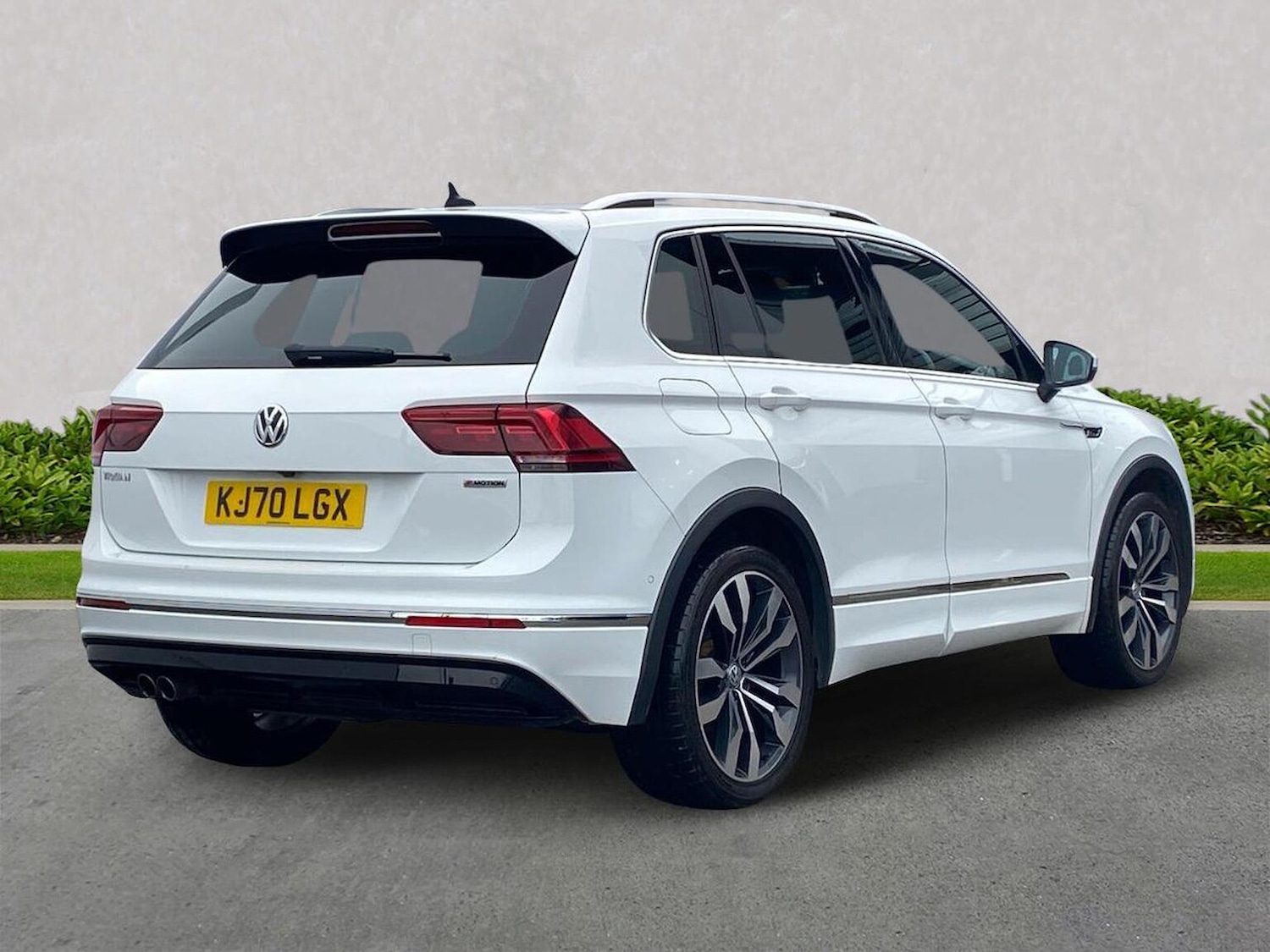 Used Volkswagen Tiguan 2020 for sale - 76969999: Photo 18