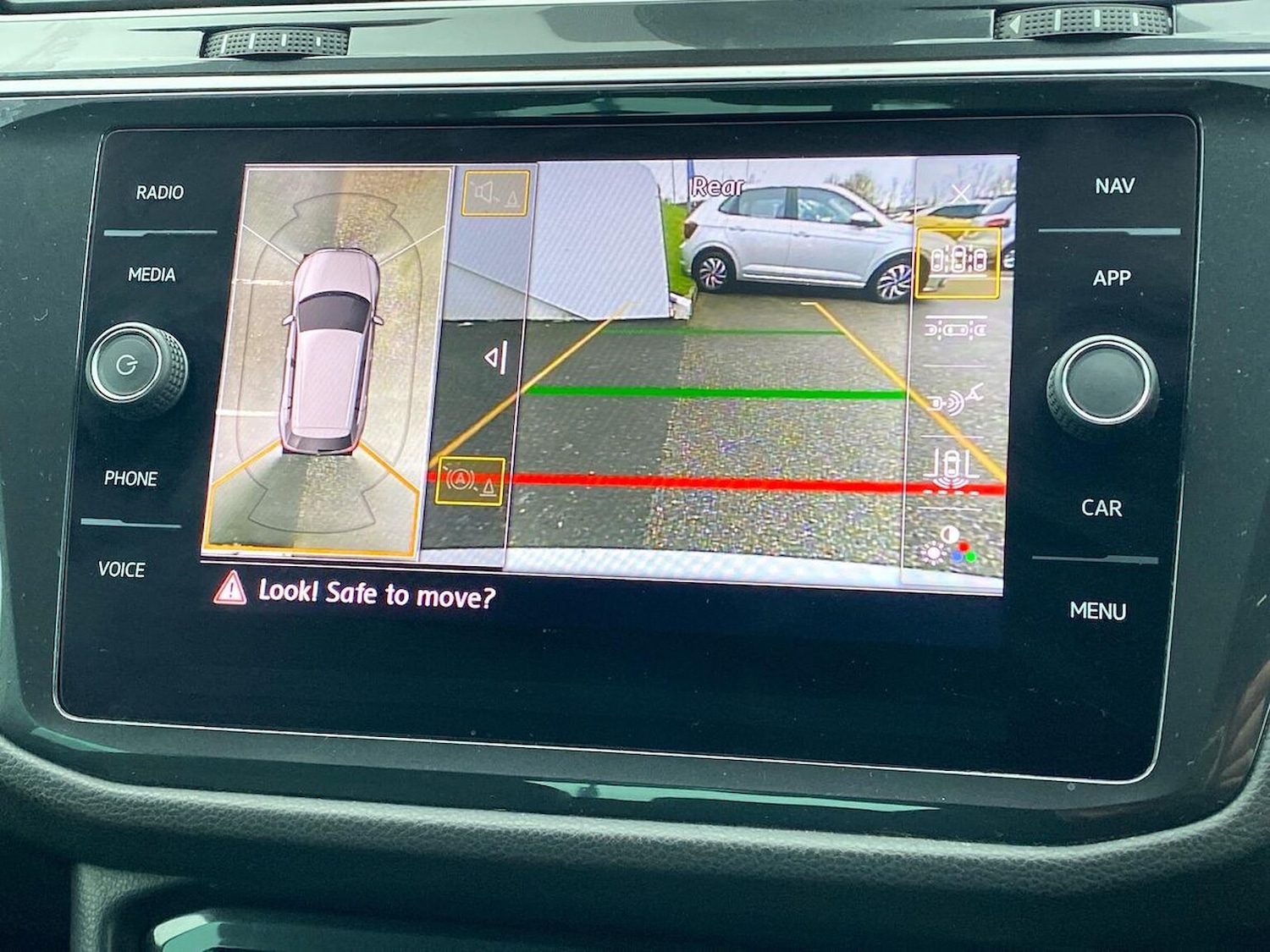 Used Volkswagen Tiguan 2020 for sale - 76969999: Photo 23