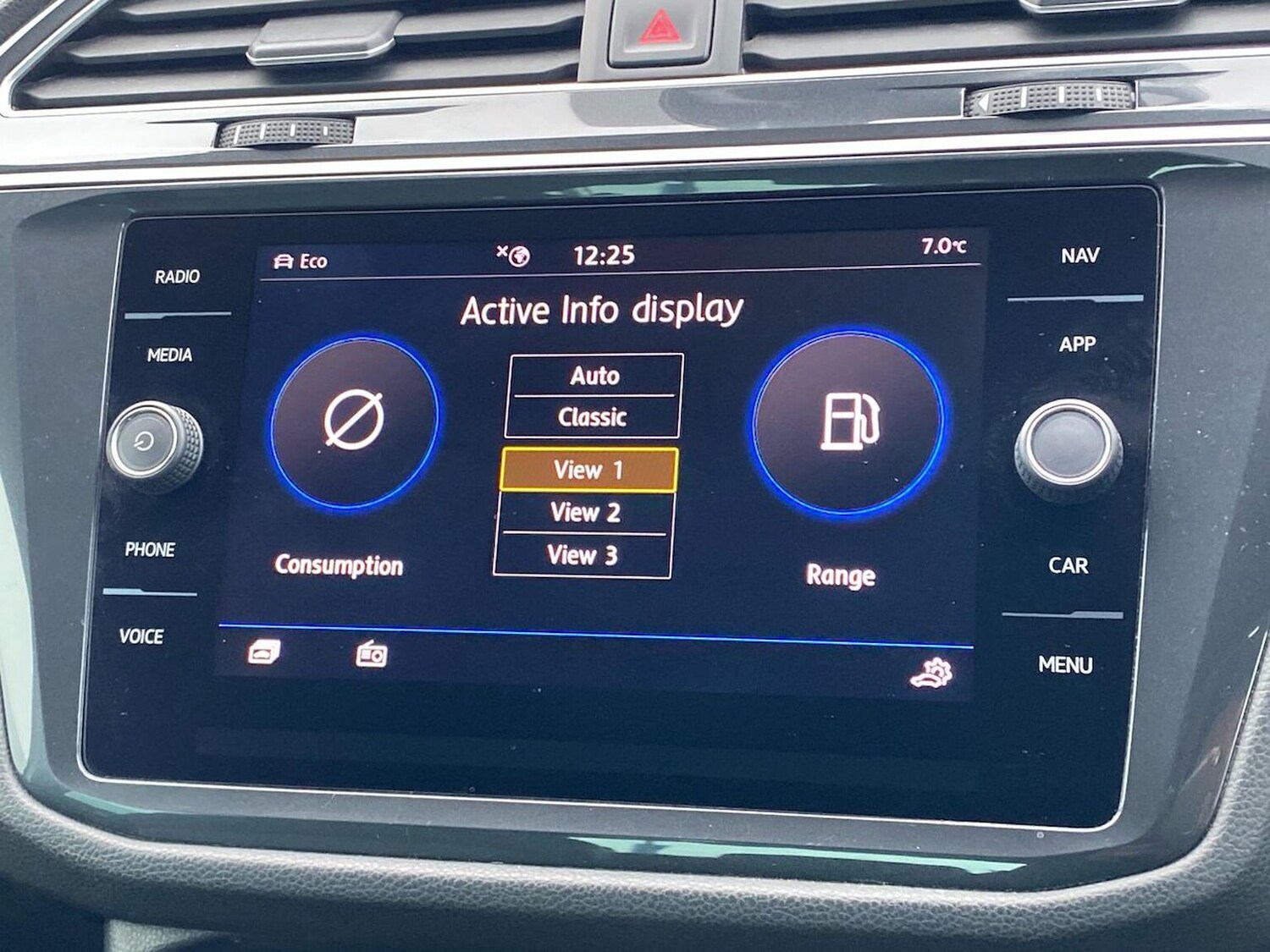 Used Volkswagen Tiguan 2020 for sale - 76969999: Photo 25