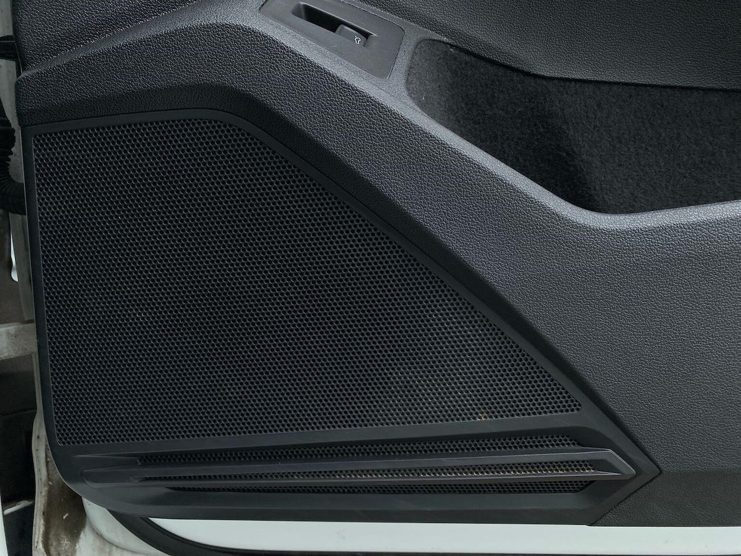 Used Volkswagen Tiguan 2020 for sale - 76969999: Photo 30