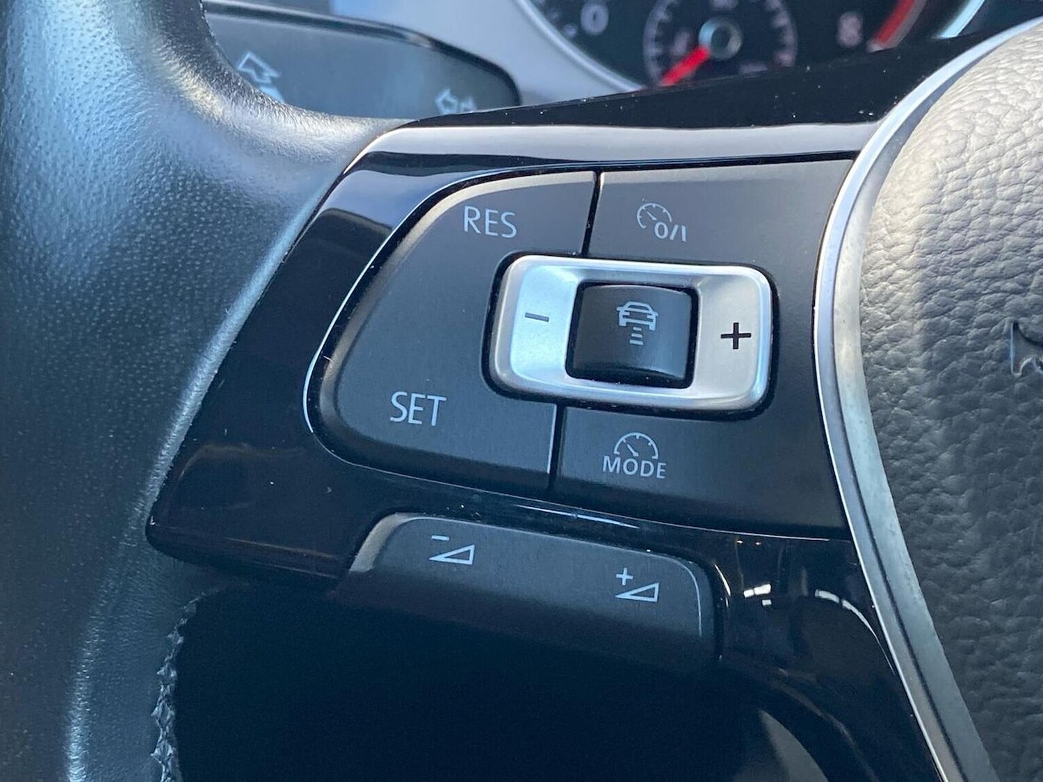 Used Volkswagen Golf 2017 for sale - 76541839: Photo 27