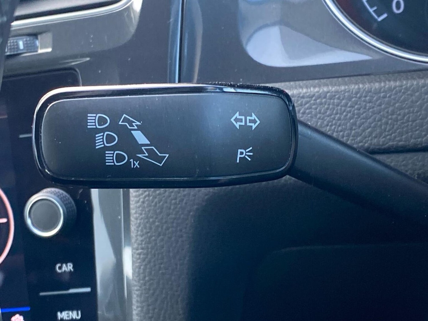 Used Volkswagen Golf 2017 for sale - 76541839: Photo 29