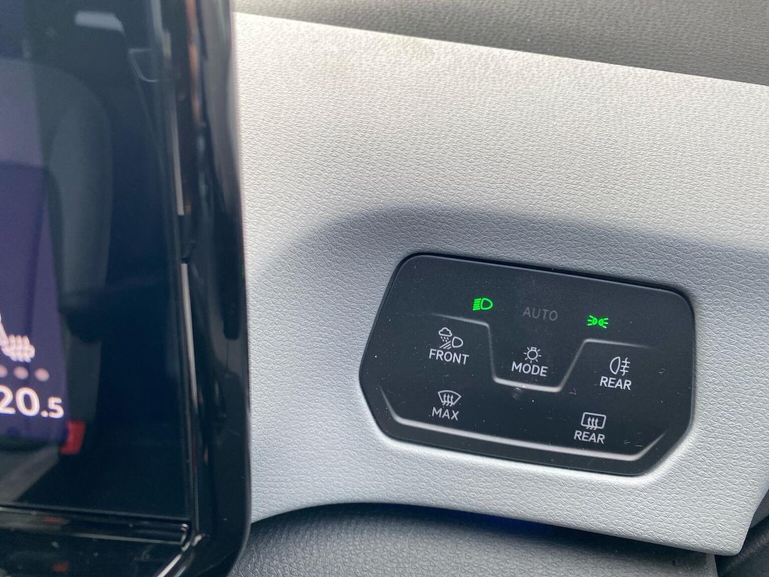 Used Volkswagen ID.3 2021 for sale - 76832011: Photo 22