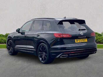 Used Volkswagen Touareg 2023 for sale - 78882599: Photo