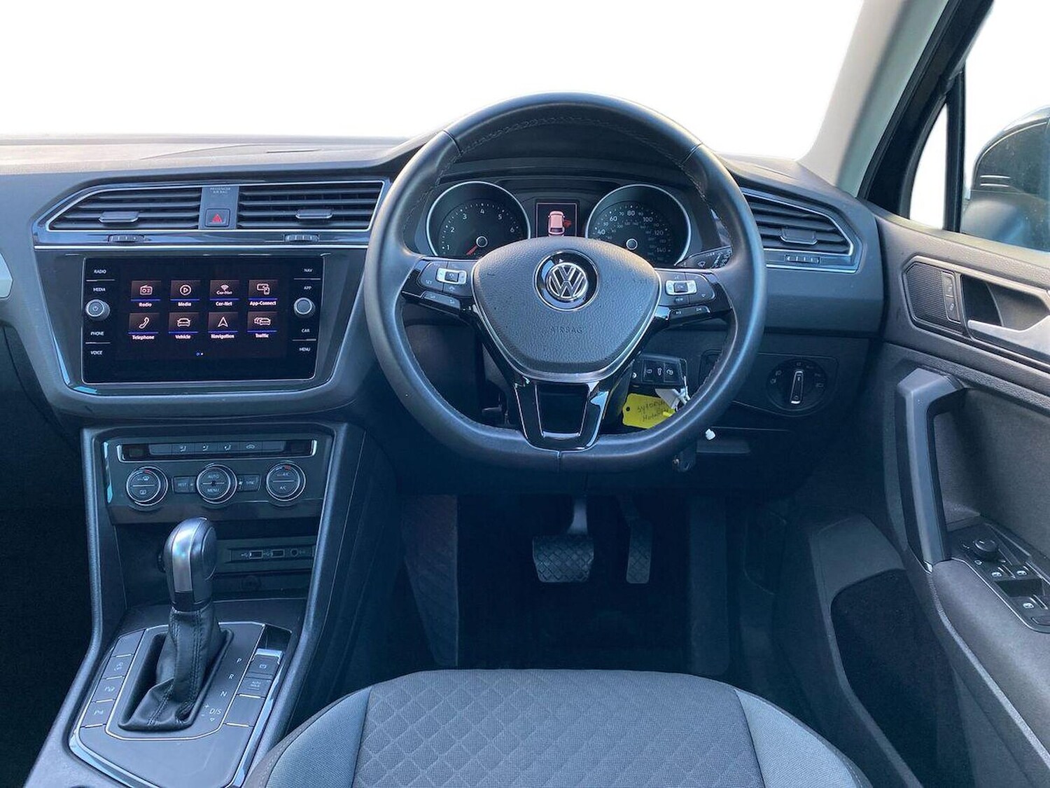 Used Volkswagen Tiguan 2020 for sale - 77488165: Photo 9