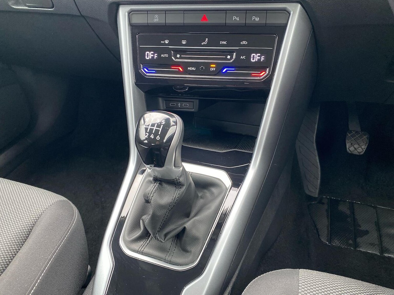 Used Volkswagen T-Roc 2022 for sale - 76490524: Photo 13