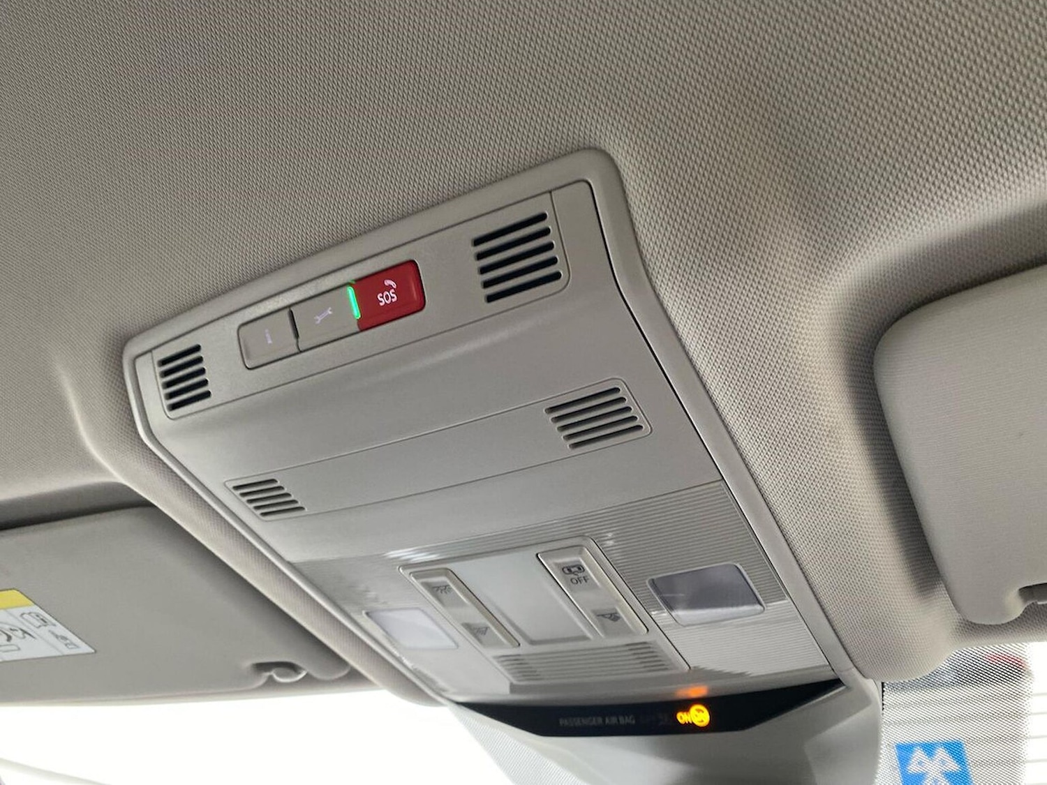 Used Volkswagen T-Roc 2022 for sale - 76490524: Photo 14