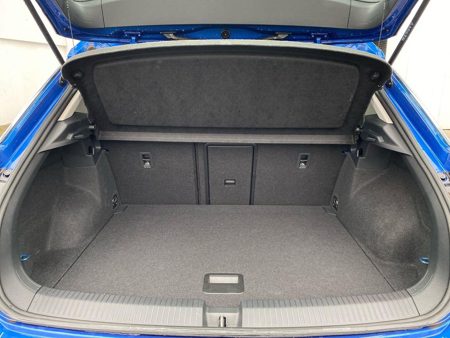 Used Volkswagen T-Roc 2022 for sale - 76490524: Photo 17