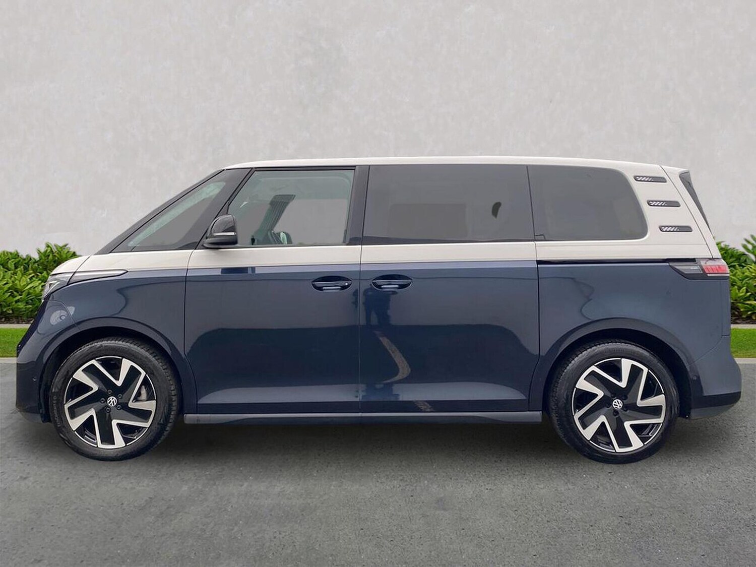 Used Volkswagen ID.Buzz 2023 for sale - 77488172: Photo 19