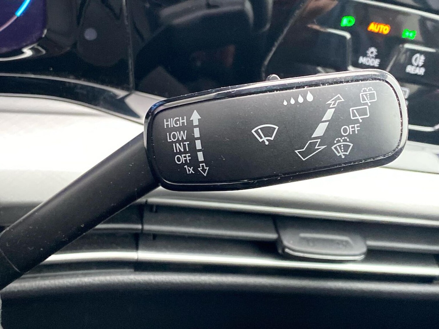 Used Volkswagen Golf 2020 for sale - 76713212: Photo 28