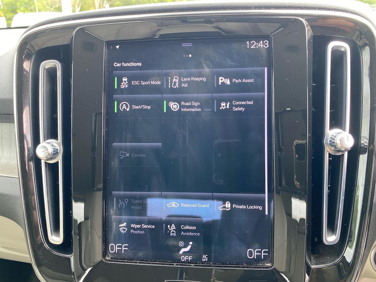 Vehicle 25