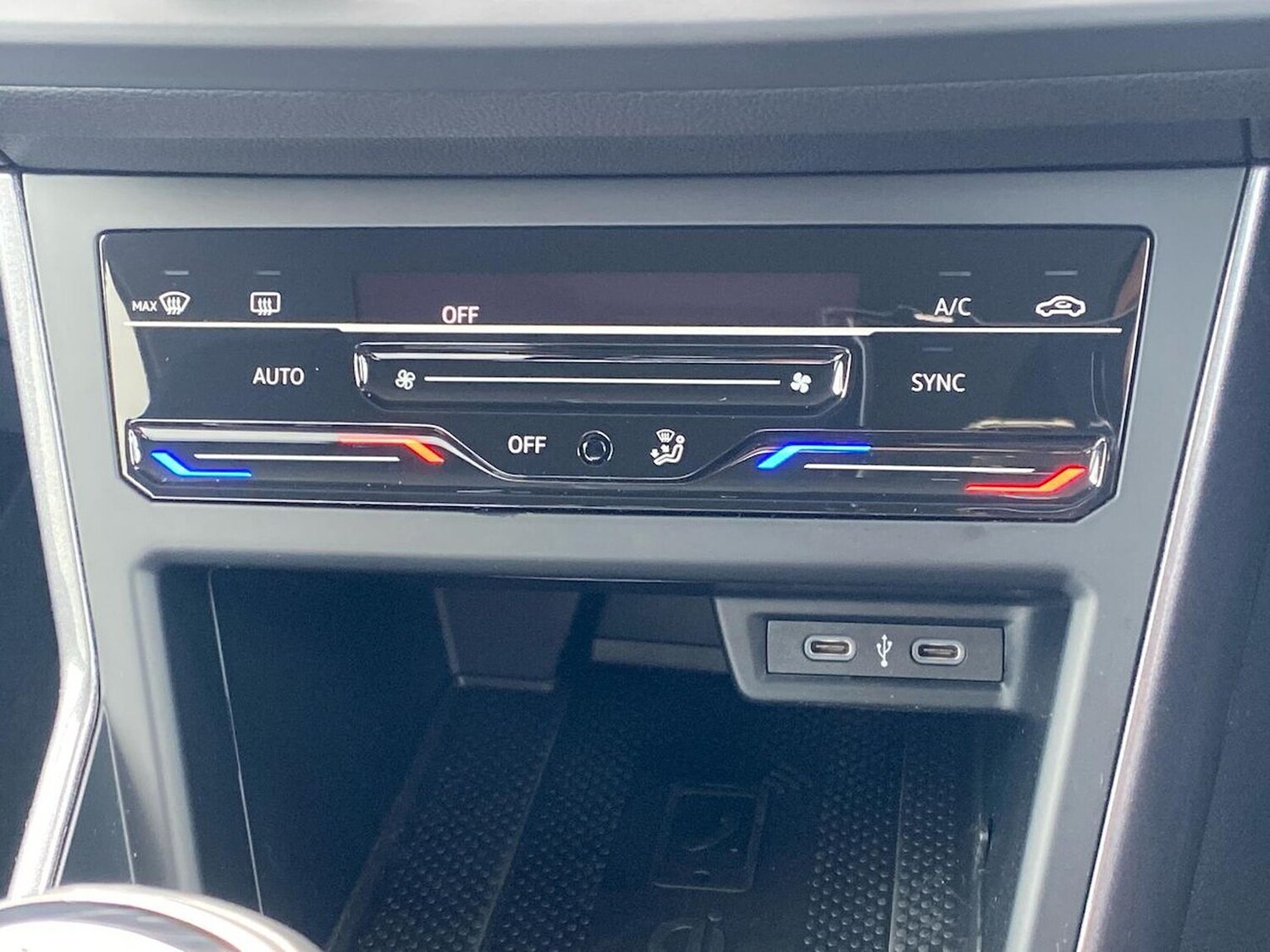 Used Volkswagen Taigo 2023 for sale - 76134219: Photo 12