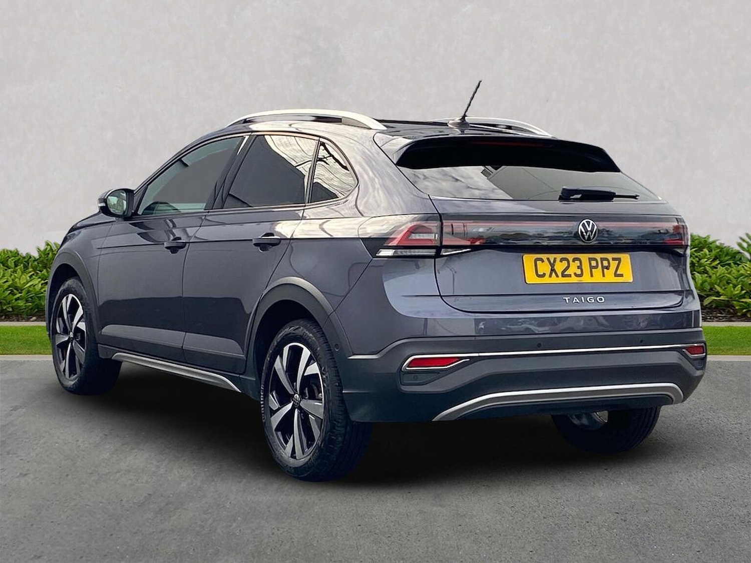 Used Volkswagen Taigo 2023 for sale - 76134219: Photo 2