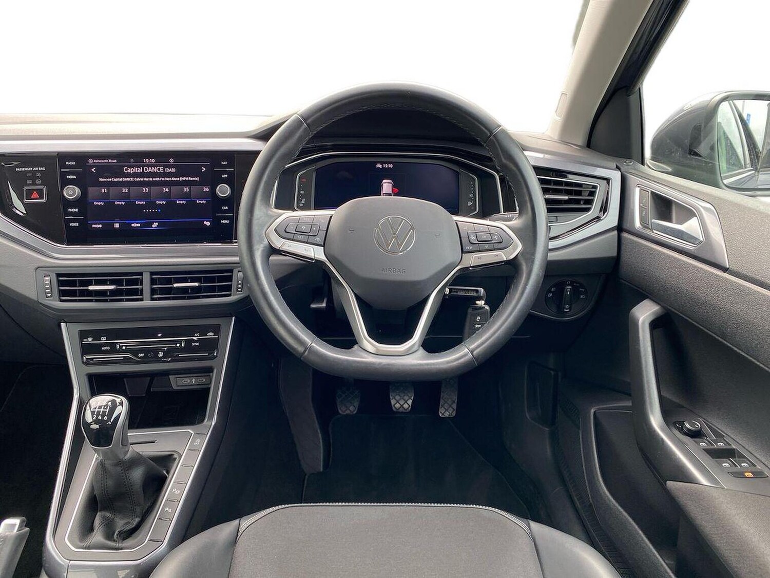 Used Volkswagen Taigo 2023 for sale - 76134219: Photo 9