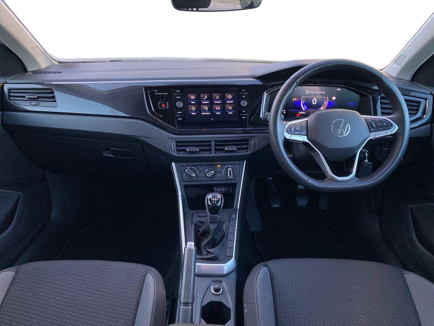 Used Volkswagen Polo 2024 for sale - 76777353: Photo 8