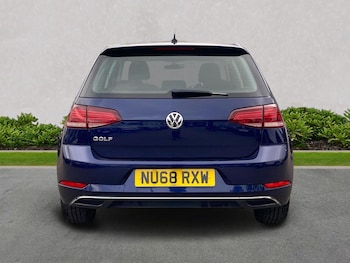 Used Volkswagen Golf 2018 for sale - 75907229: Photo