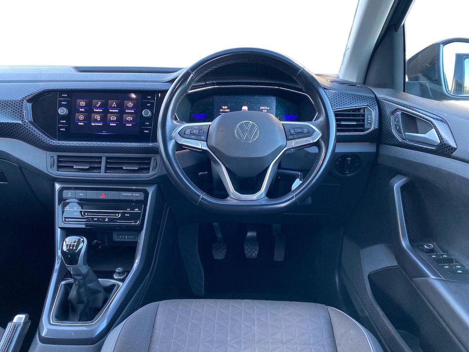 Used Volkswagen T-Cross 2022 for sale - 76693441: Photo 9