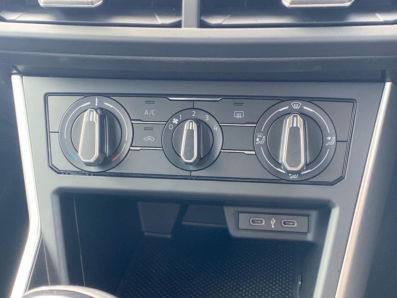 Used Volkswagen Polo 2023 for sale - 76047732: Photo 12