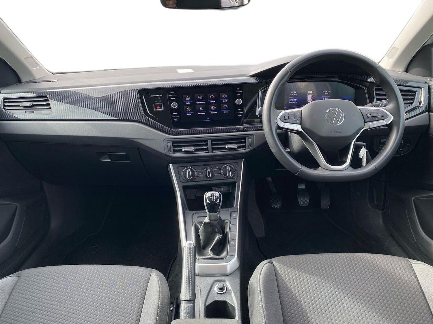 Used Volkswagen Polo 2023 for sale - 76047732: Photo 8