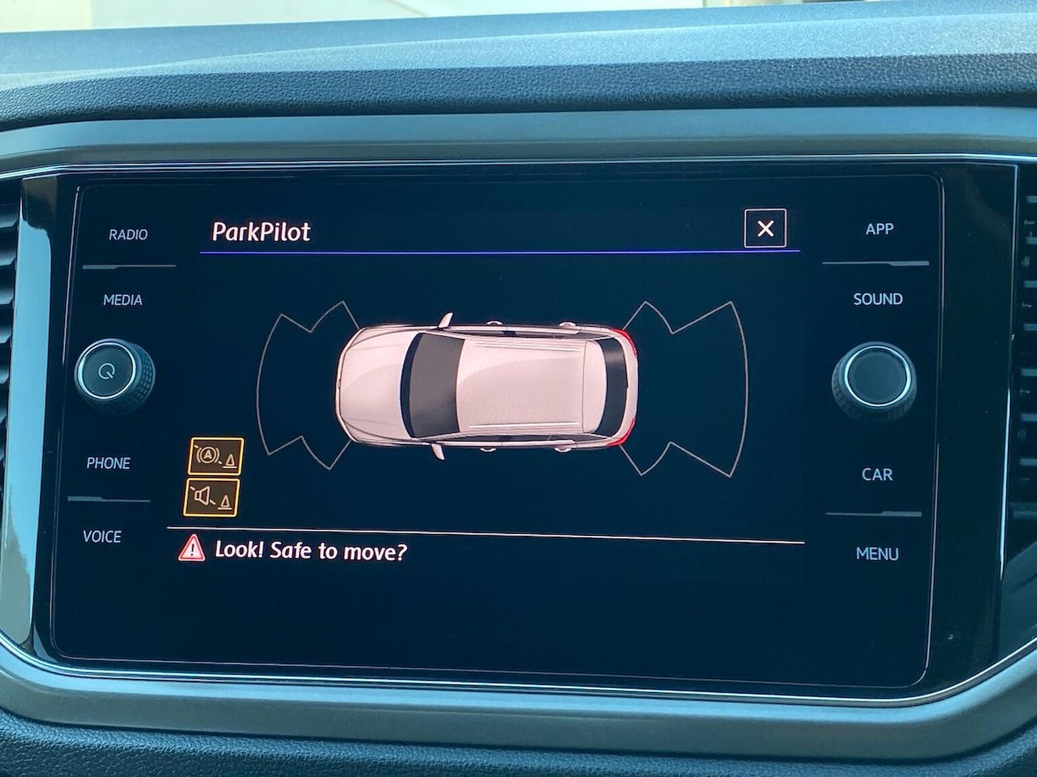 Used Volkswagen T-Roc 2020 for sale - 76693429: Photo 23