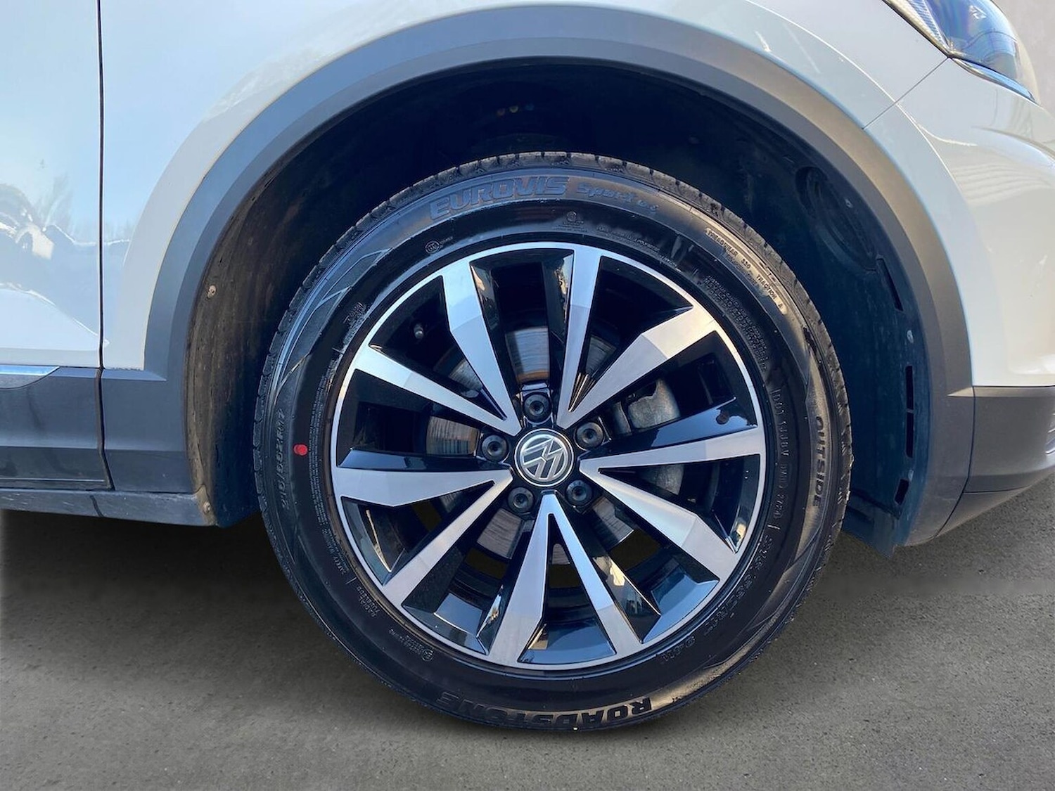 Used Volkswagen T-Roc 2020 for sale - 76693429: Photo 6